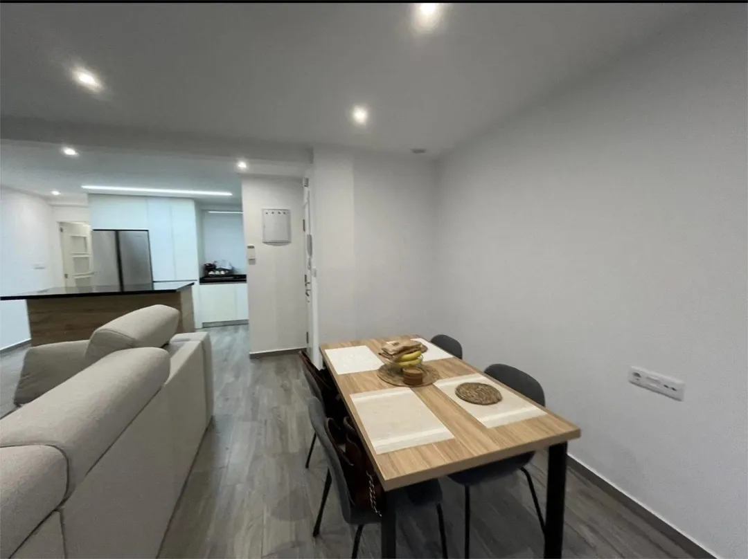 Piso en  Carrer Esperidion Porta Requesens 72a - Foto 14