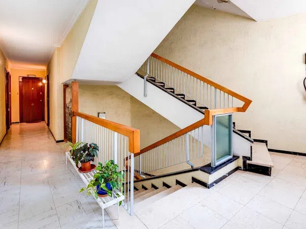 Estudio en rambla de Méndez Núñez, 43 - Foto 22