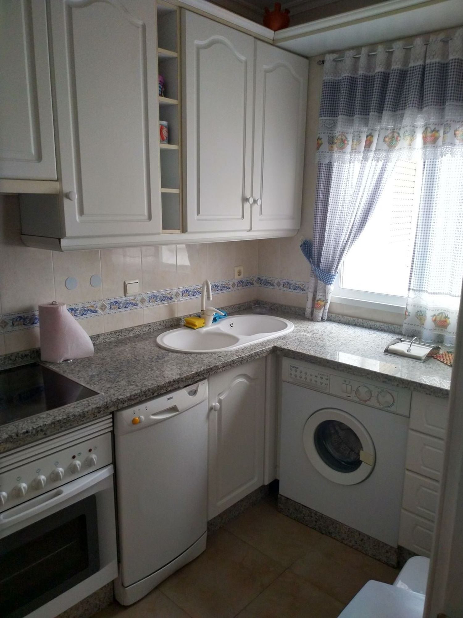 Piso en calle San Álvaro, 2 - Foto 3