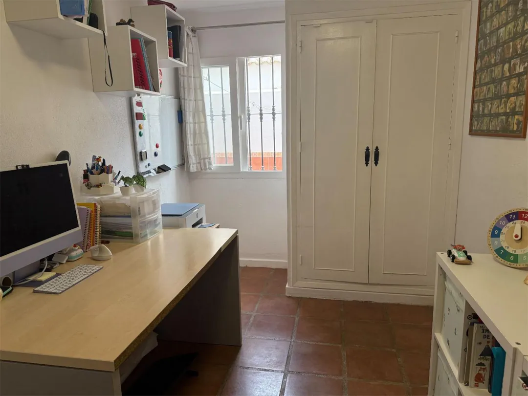 Casa adosada en  Avenida de Gran Bretaña 26 - Foto 12