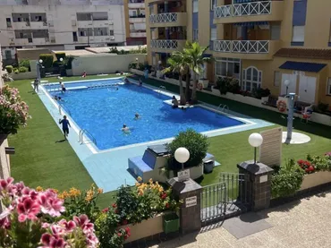 Piso en  Calle Villa Madrid 21 - Foto 1