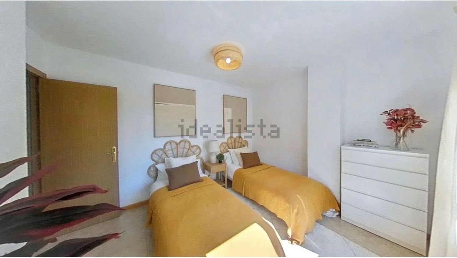 Piso en Calle de Versalles, 2, La Montaña-El Cortijo - Foto 11