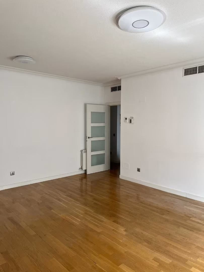 Piso en  Calle de Isaac Ramos 7 - Foto 6