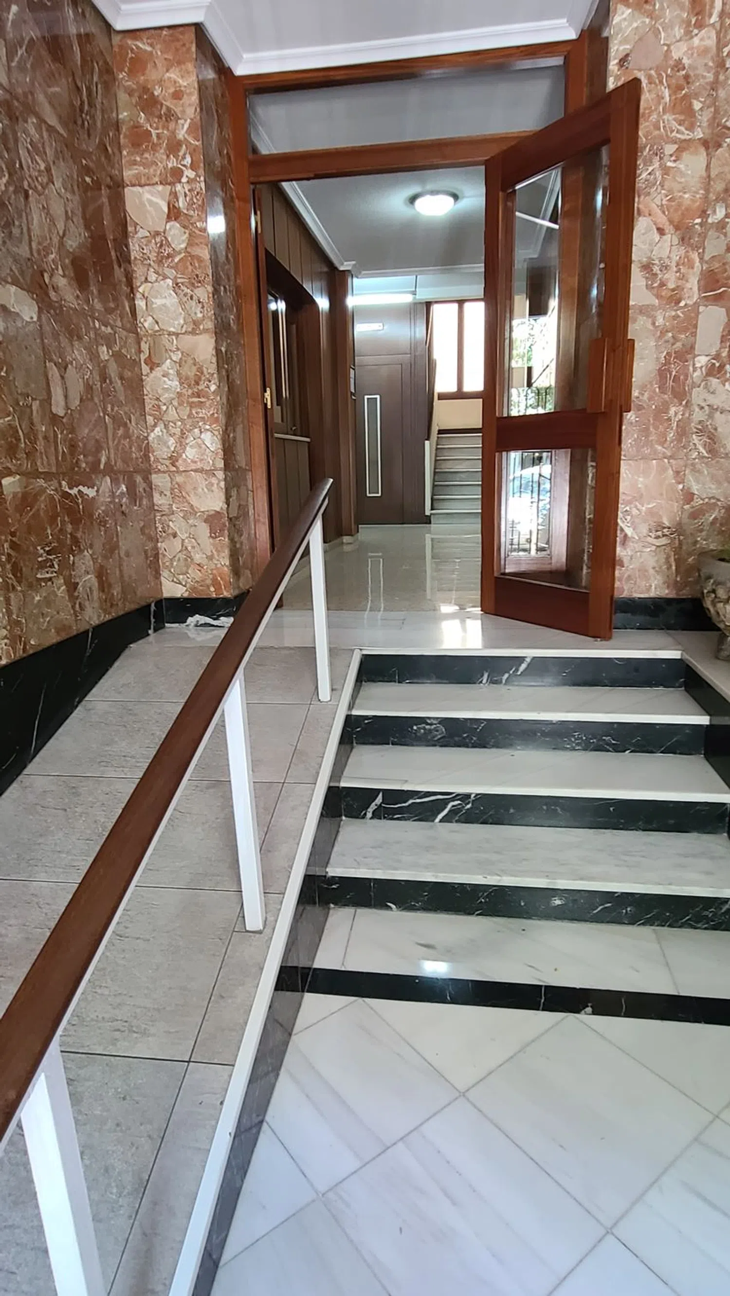 Piso en calle de Galileo, 63 - Foto 3