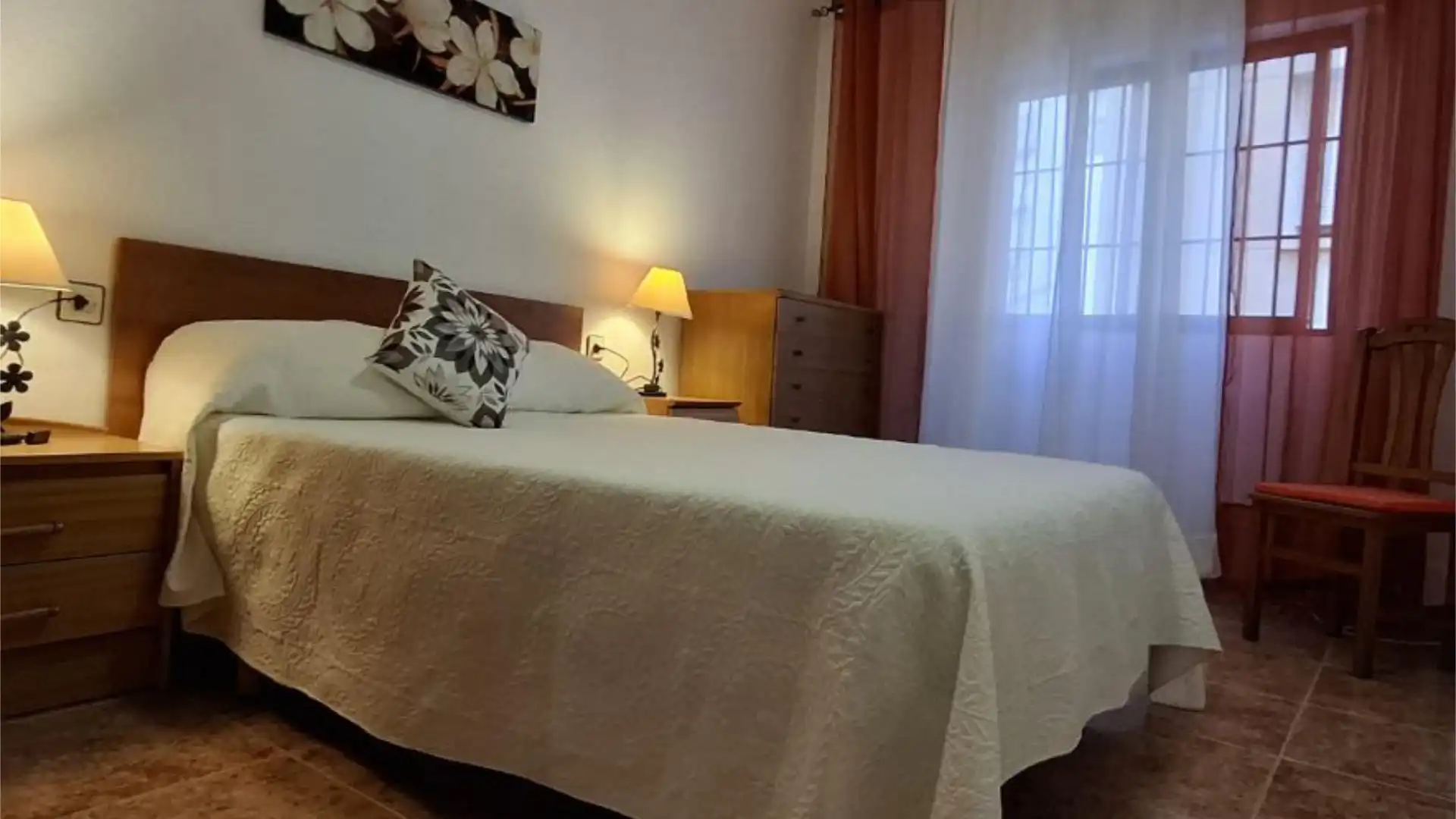 Piso en  Calle Ricardo Gil 32 - Foto 2