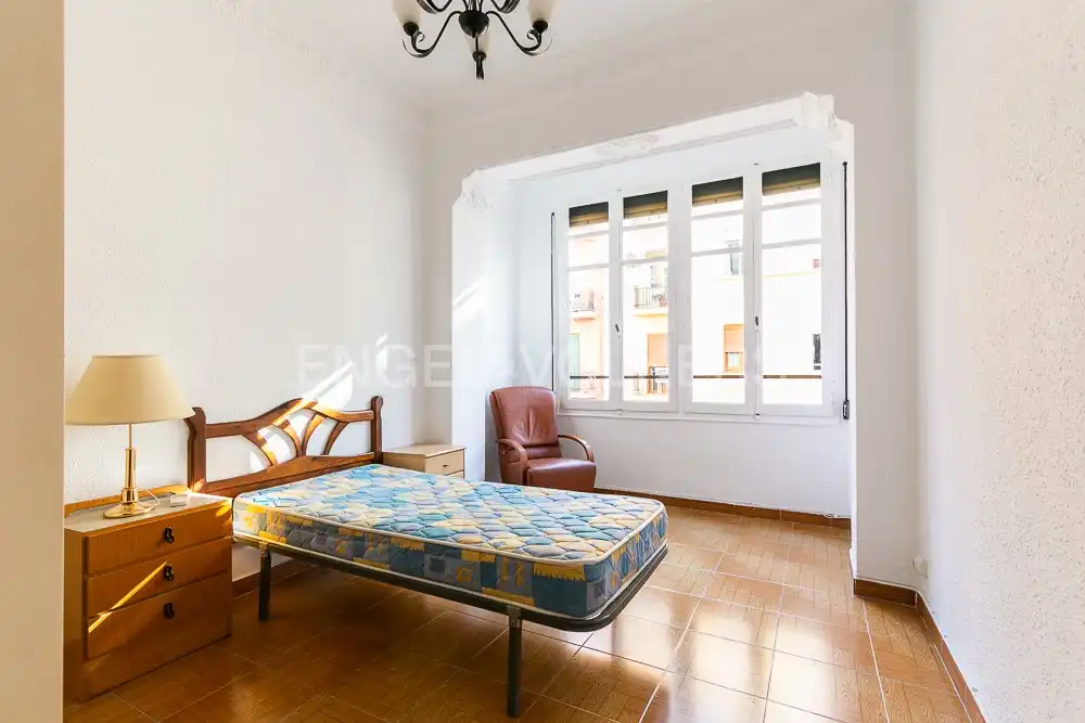 Piso en  Carrer de Lluís Oliag - Foto 6