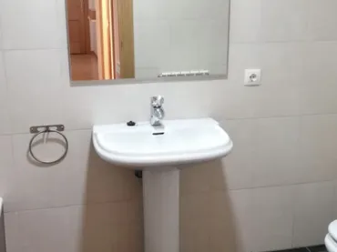 Piso en  Calle de José María Adán 11 - Foto 5