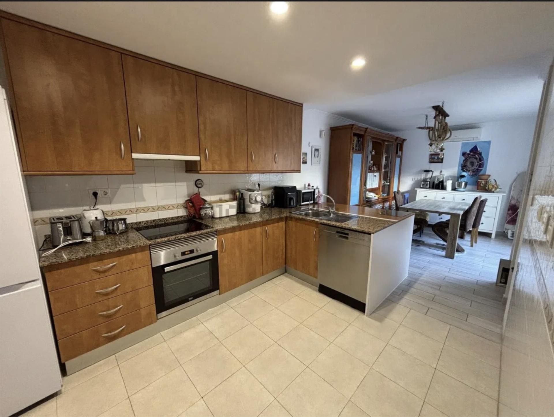 Casa adosada en  Avenida Conrado Albaladejo 39 - Foto 3