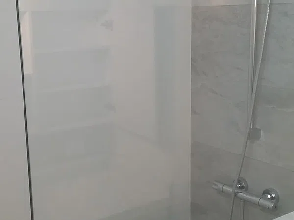 Estudio en calle de Inglaterra, 11 - Foto 9