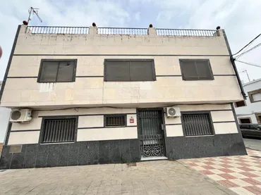 Casa adosada en  Calle Nuestra Señora de Sales 42 - Foto 2