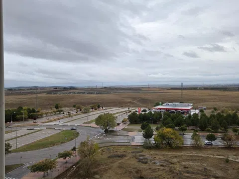 Piso en avenida de la Gran Vía del Sureste, 42
