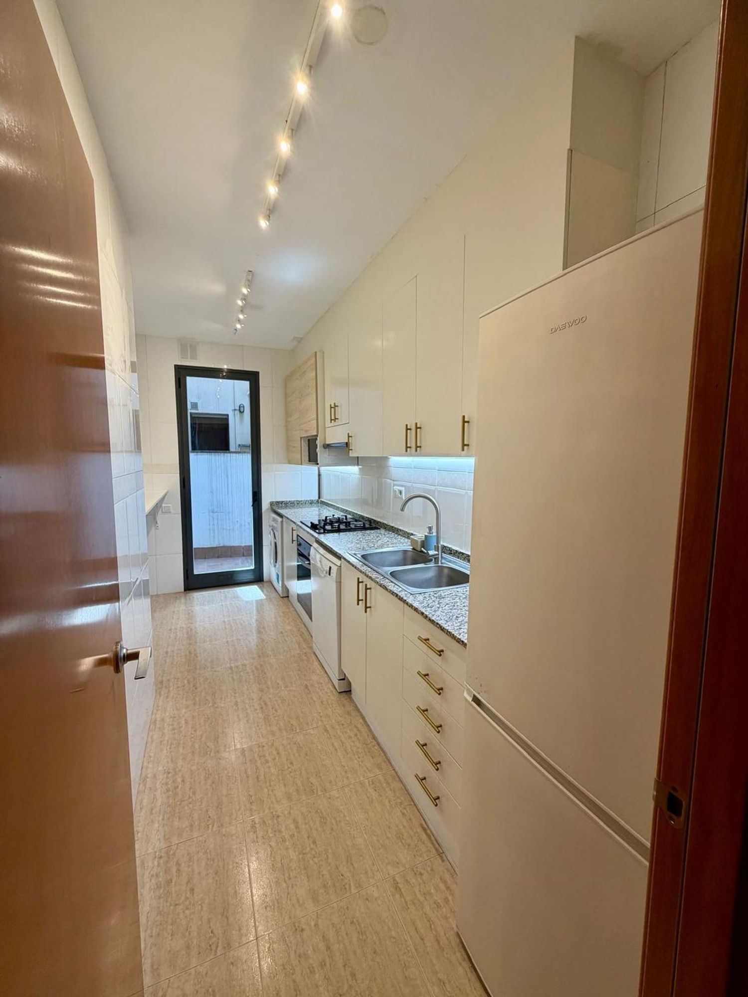 Piso en Calle de la Reina Amàlia, 44, El Raval - Foto 12