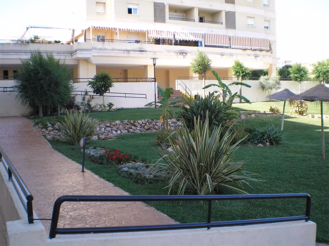 Piso en  Avenida Parménides 7 - Foto 2