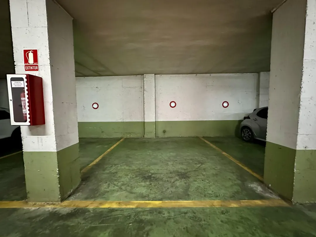 Piso en  Calle Torre de Peralada 3 - Foto 21