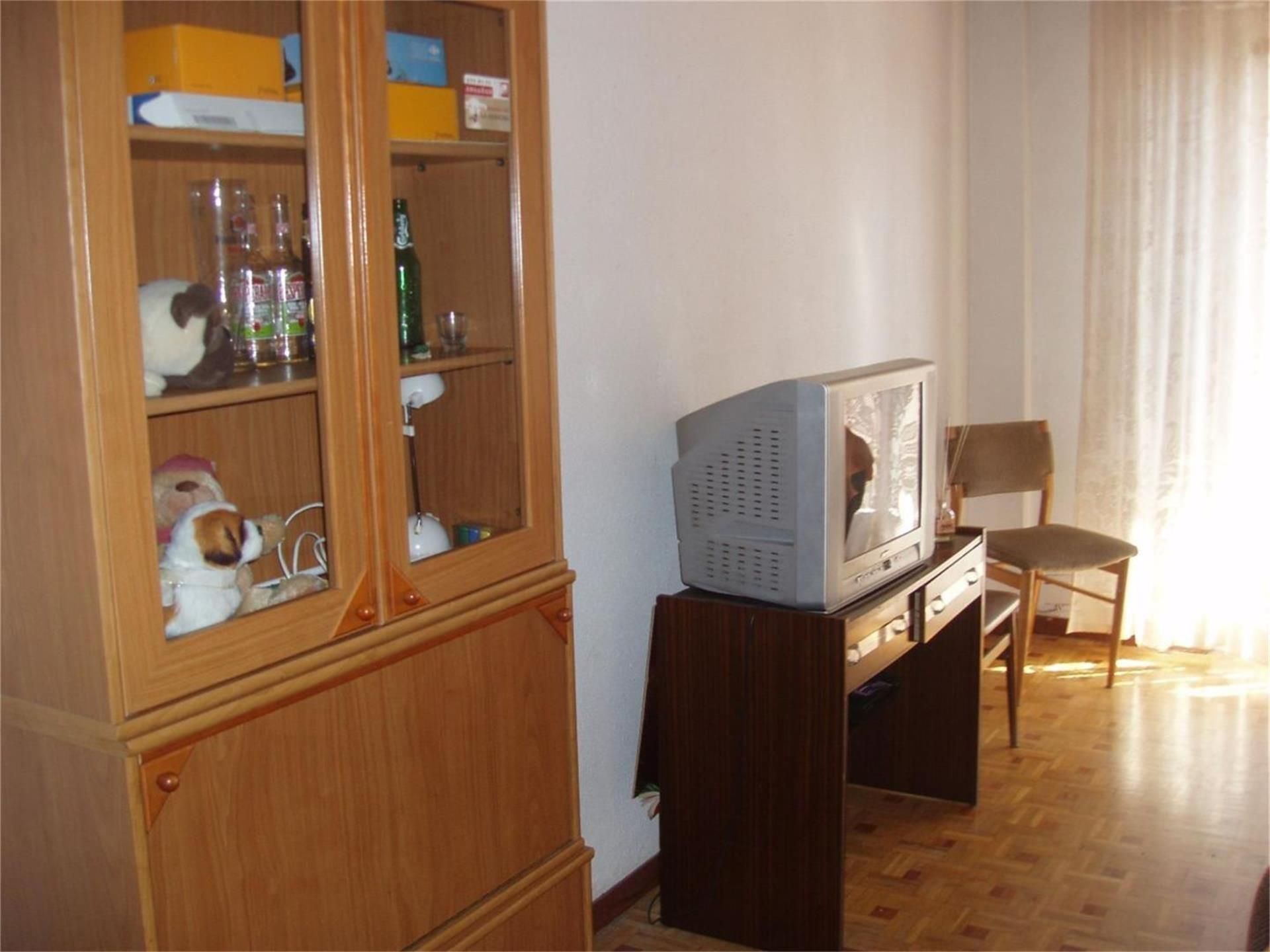 Piso en  Avenida de Villamayor 86 - Foto 9