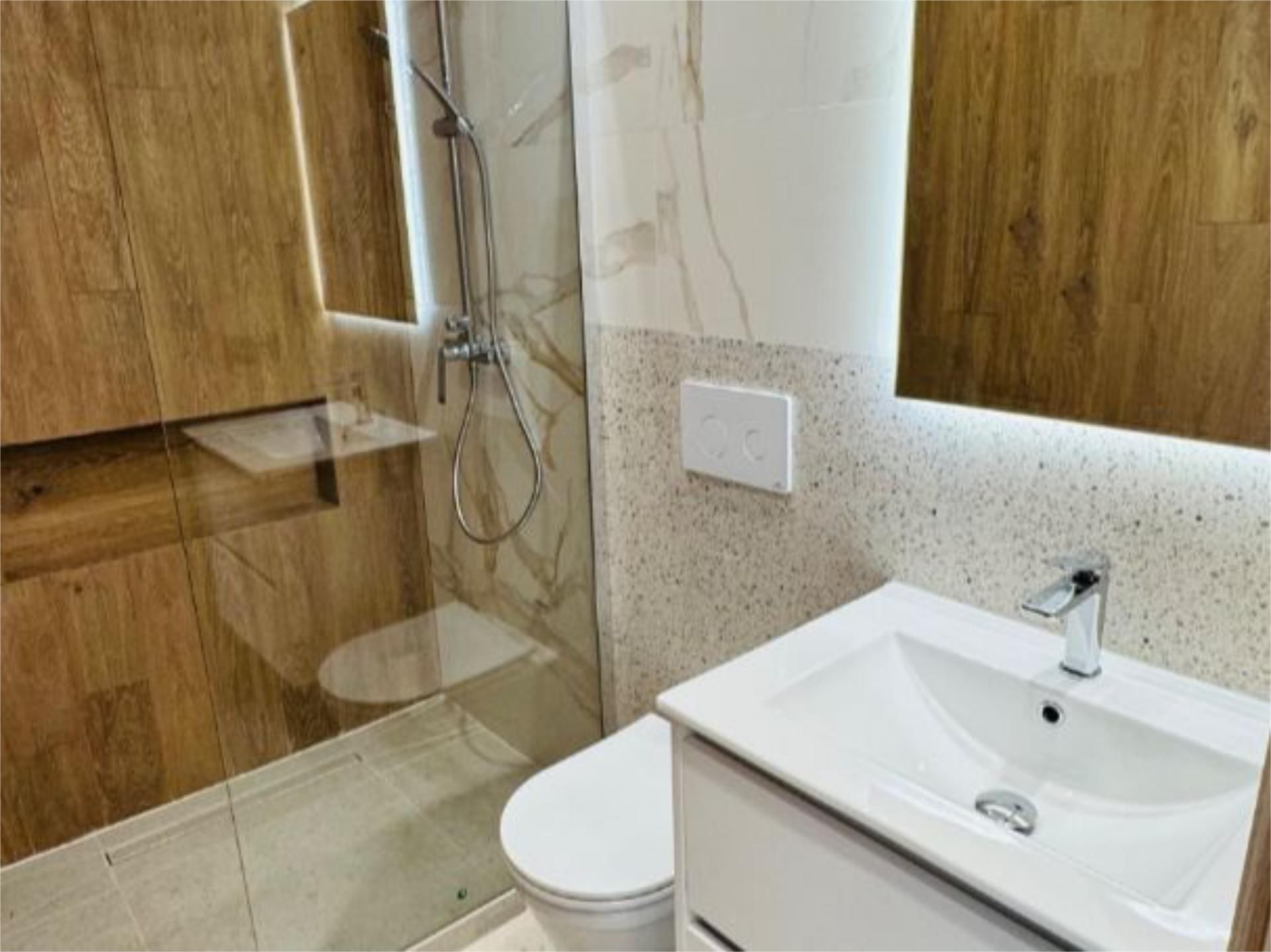 Piso en  Calle Francisco Cambo 6 - Foto 3