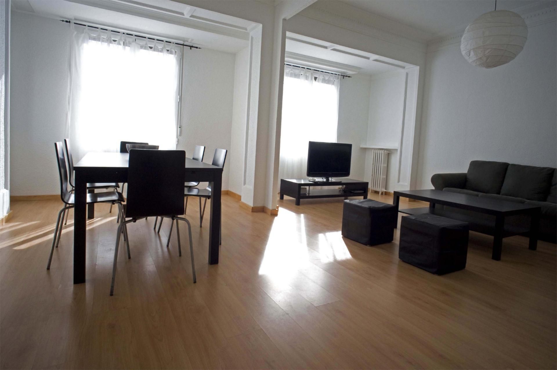 Piso en  Paseo de Fernando el Católico 32 - Foto 3