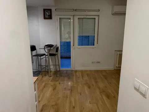 Estudio en calle de Agustina de Aragón, 10