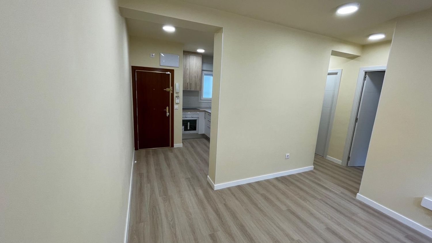 Piso en calle Zubieta, 3 - Foto 2