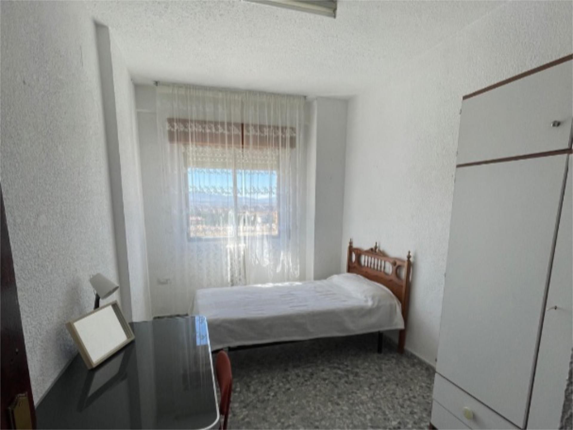 Piso en  Calle Gutierre Tibón 21 - Foto 7