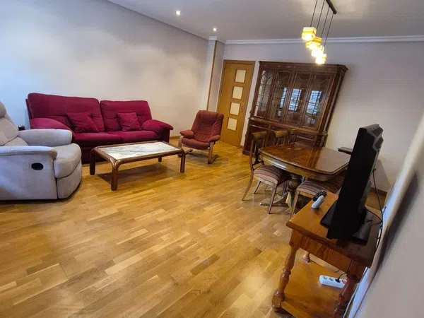 Piso en calle de Vital Aza, 100