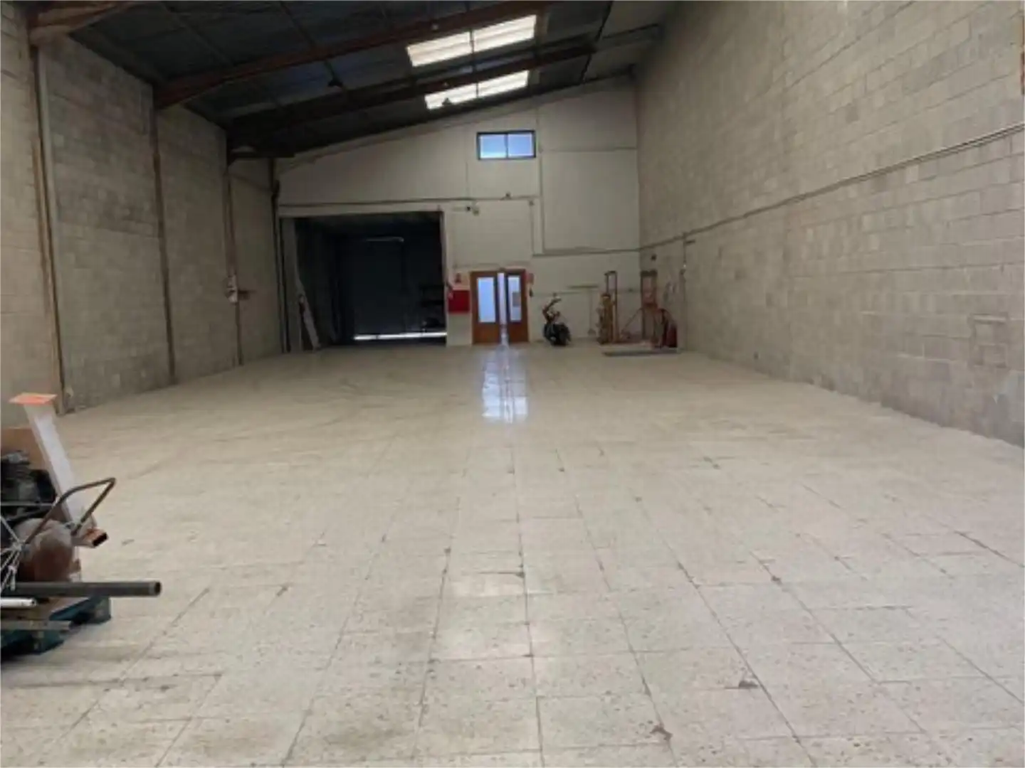 Nave Industrial en  Carrer dels Transports 11 - Foto 5