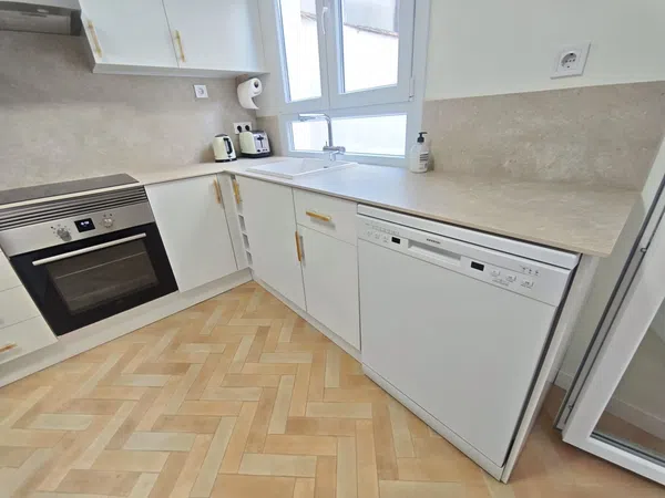 Piso en calle de l'Almirall Oquendo, 5 - Foto 2