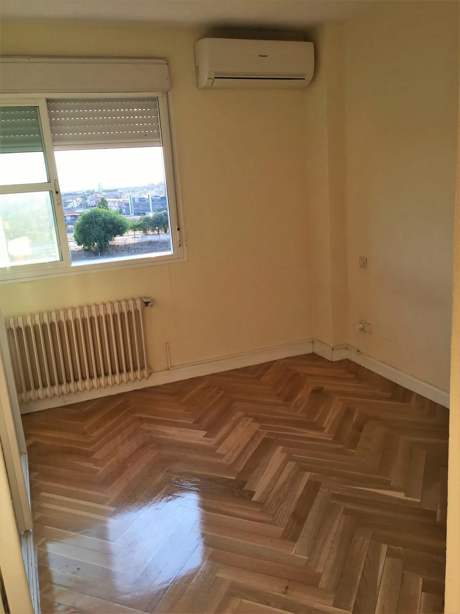 Piso en Barrio Tres Olivos - Valverde - Foto 7