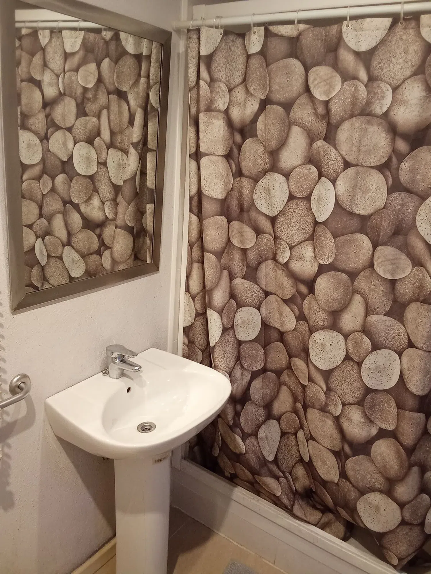 Estudio en Portal nou, 60 - Foto 2