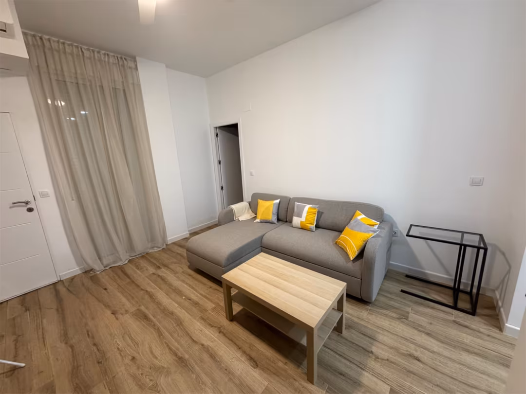 Apartamento en  Glorieta Tres Culturas S/N - Foto 7