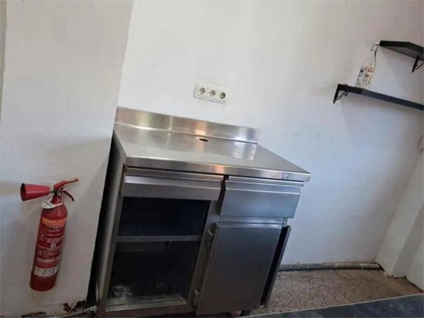 Local comercial en viladecans - Foto 6