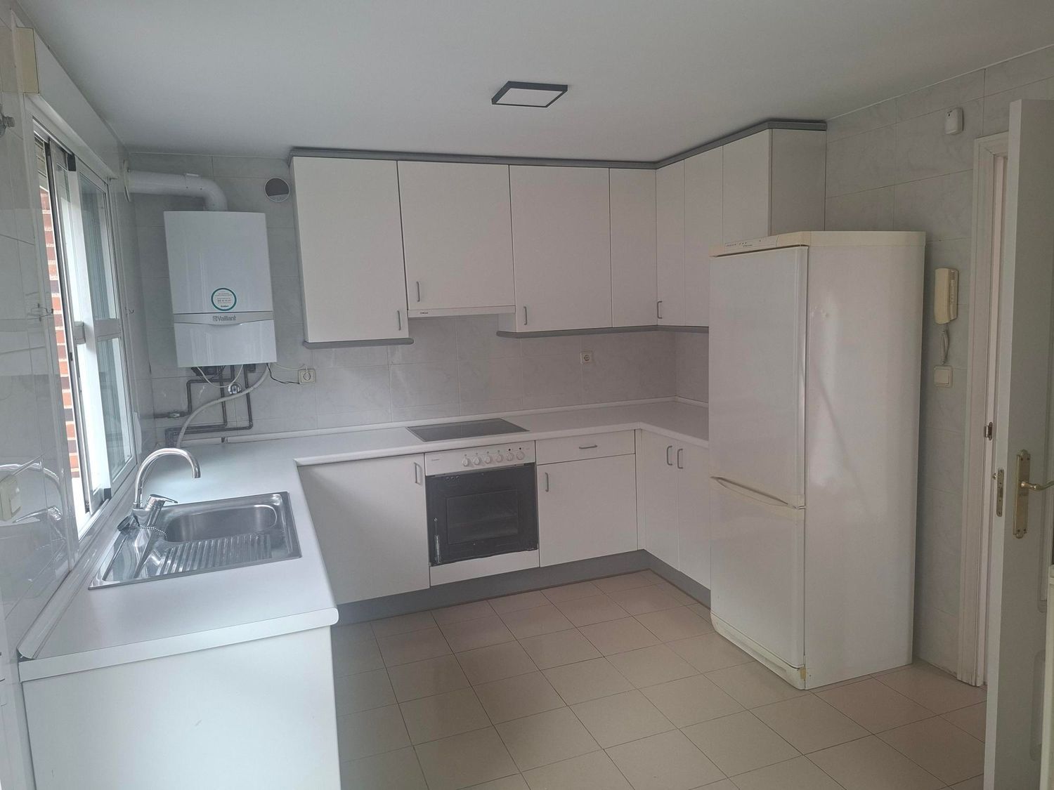 Chalet pareado en calle de Cuevas del Valle, 32 Bis - Foto 11