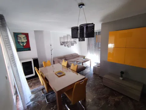 Piso en Joaquina Eguaras, 23
