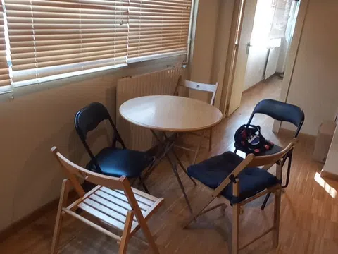 Piso en calle de Ulises, 89 d