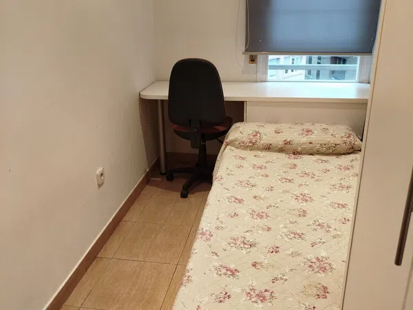 Piso en calle dels Comtes d'Urgell, 25 - Foto 6