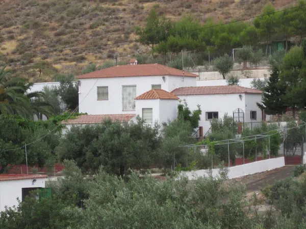 Casa rural en Presa de Beninar s/n - Foto 1