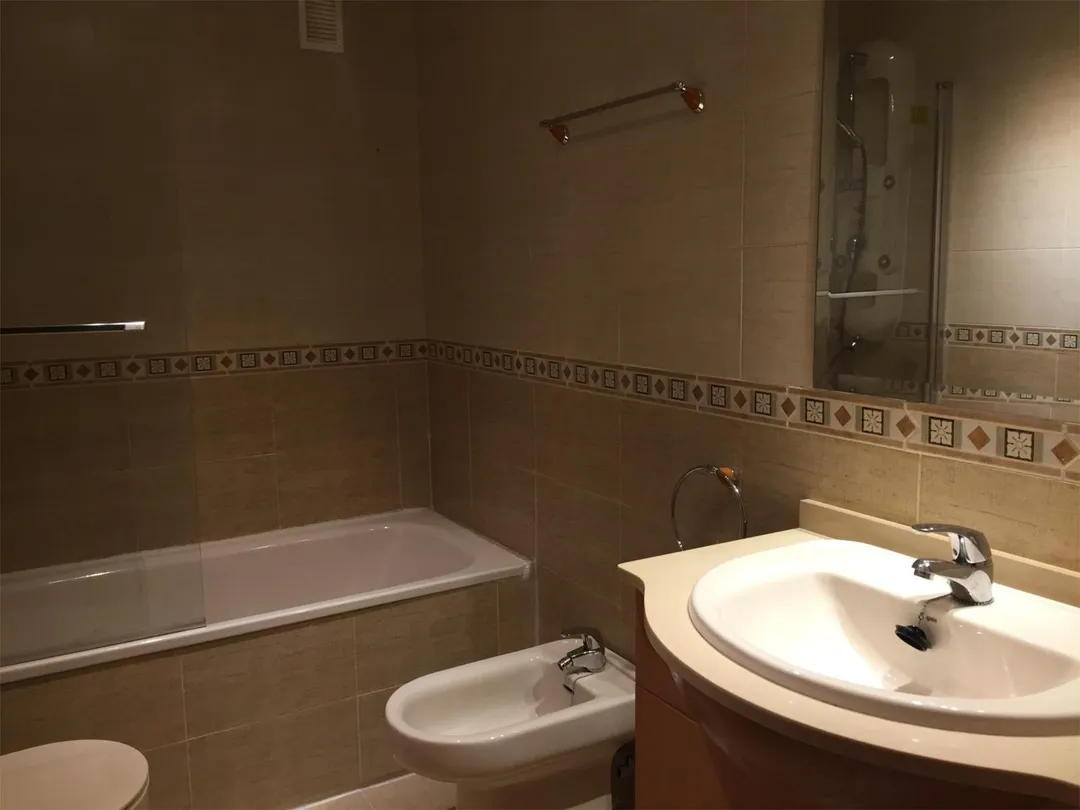 Casa adosada en  Calle de la Calandria 2 - Foto 11