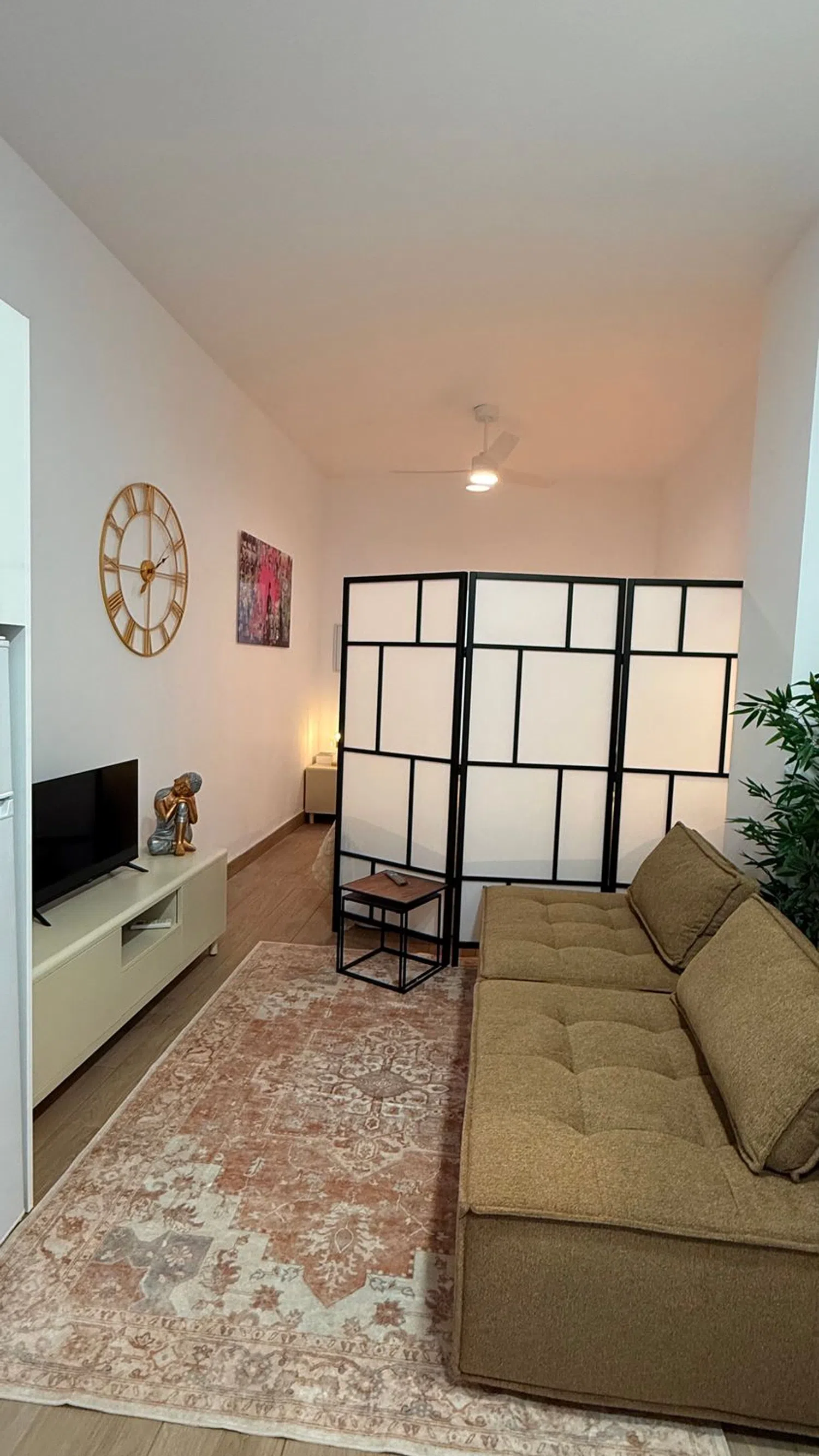 Estudio en calle del General Palanca, 31 - Foto 2