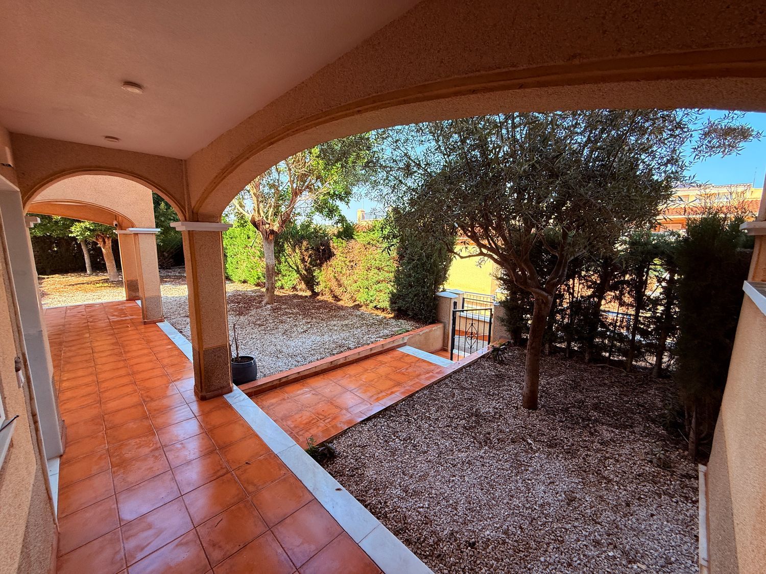 Chalet pareado en Calle Río Esla s/n, Mil Palmeras, Mil Palmeras - Foto 5