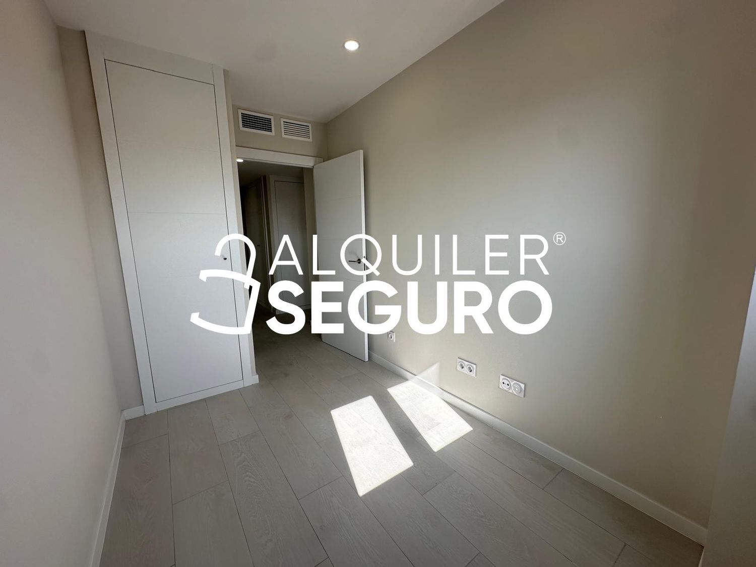 Piso en Calle de la Borrasca, Safranar - Foto 12