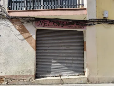 Local comercial en  Carrer de Don Pelayo 107 - Foto 2