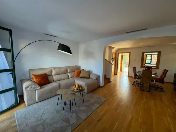Chalet adosado en C. de Las Higueras, 1 - Foto 3