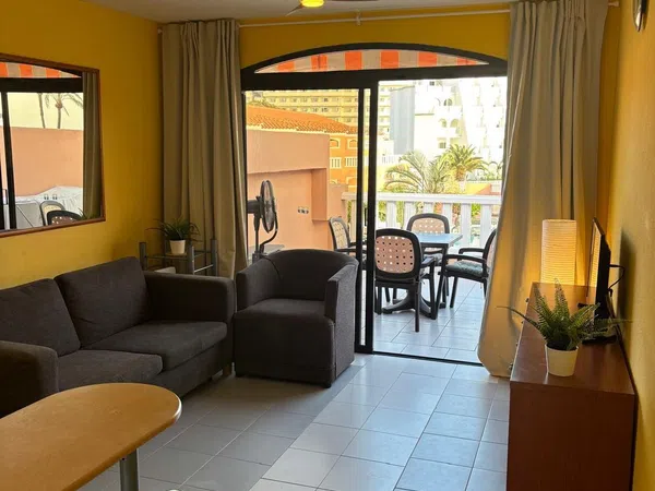 Piso en calle Londres, 3 - Foto 3