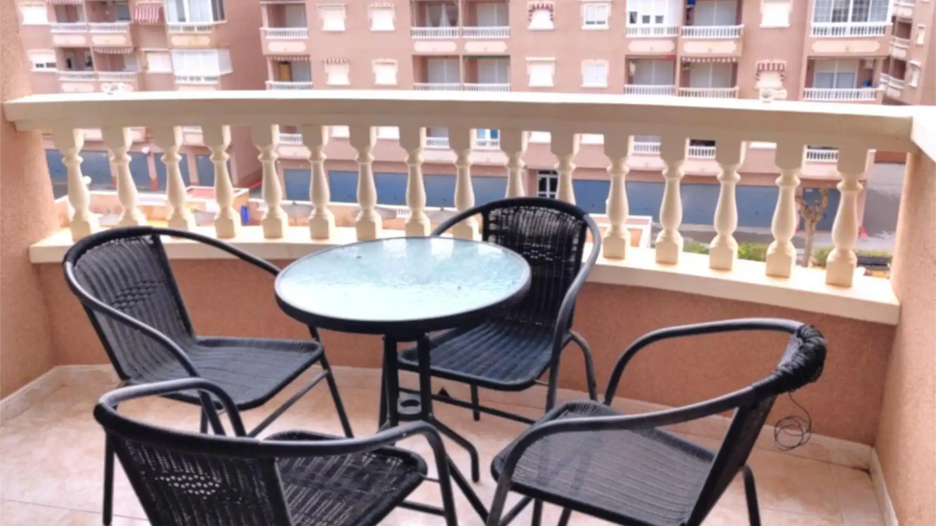 Piso en  Avinguda del Tamarit 45 - Foto 8