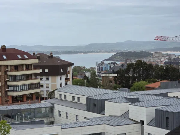 Piso en calle la Pereda, 15