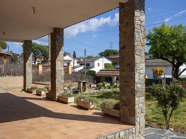 Casa o chalet independiente en Llinars del Vallès - Foto 2
