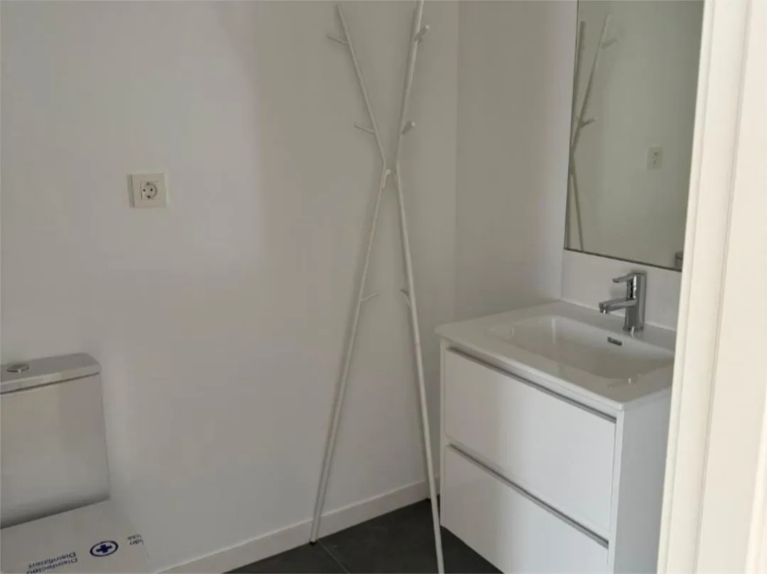 Piso en  Carrer de la Mar Tirrena 9 - Foto 3