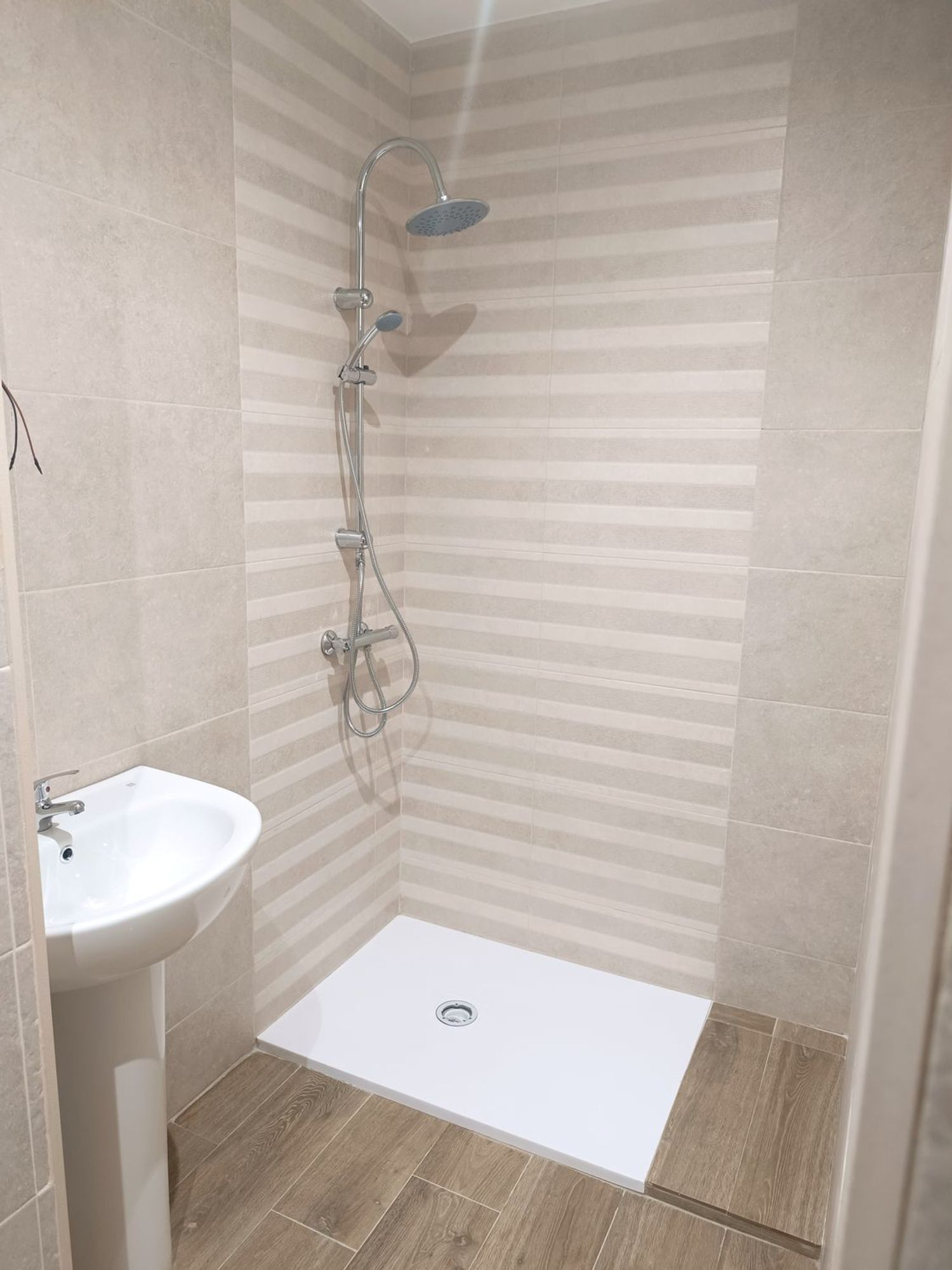 Piso en ウルバニサシオン・ロス・ロサレス通り, 5 - Foto 2