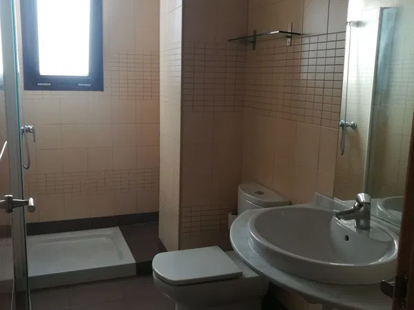 Piso en Barrio Cruz Roja - Capuchinos - Foto 2