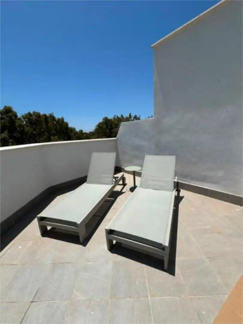 Piso en tarifa - Foto 7